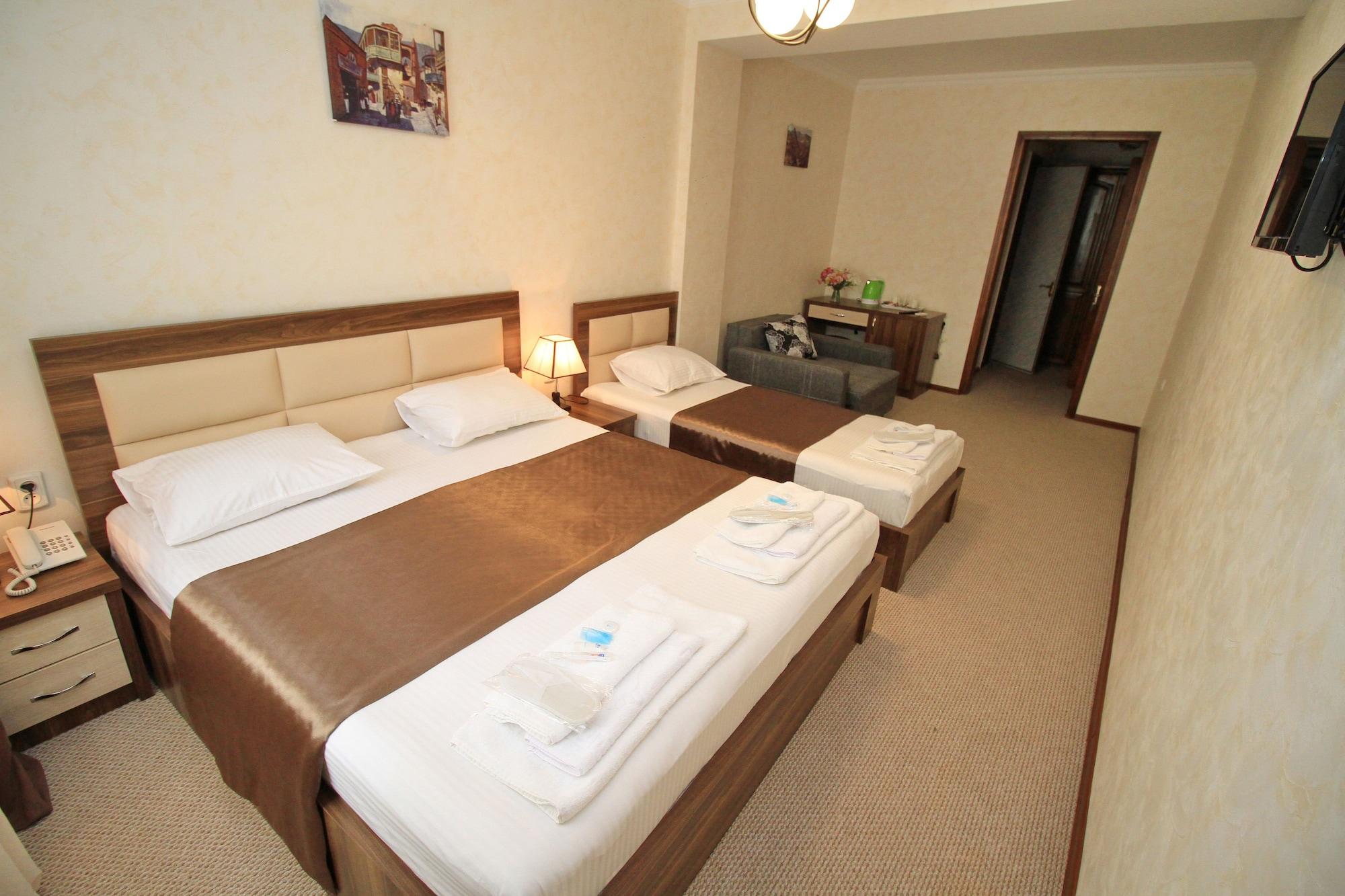 Tiflis House Hotel Екстериор снимка
