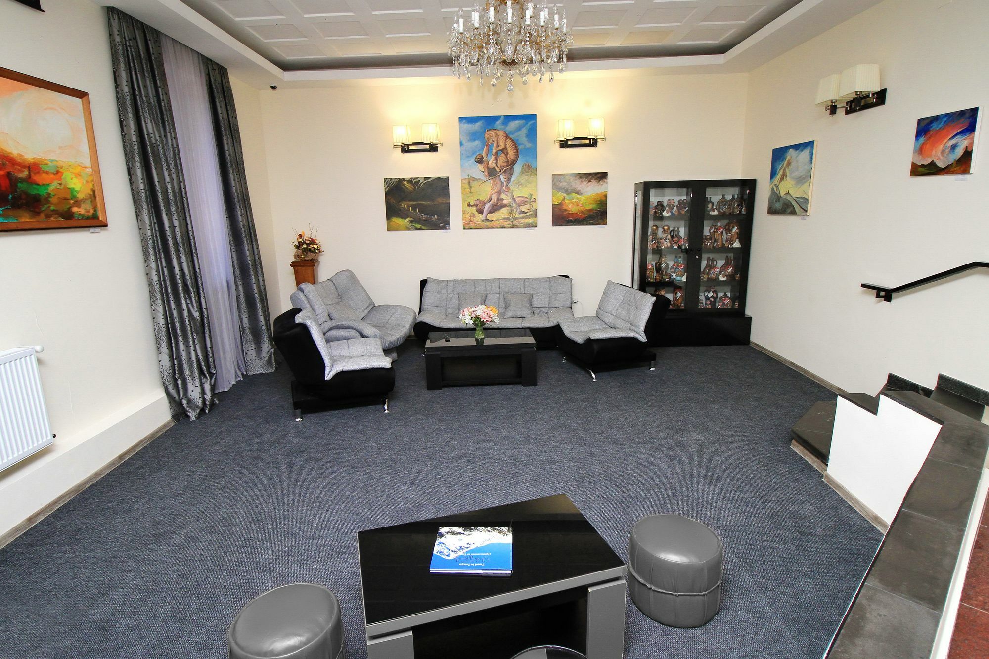 Tiflis House Hotel Екстериор снимка